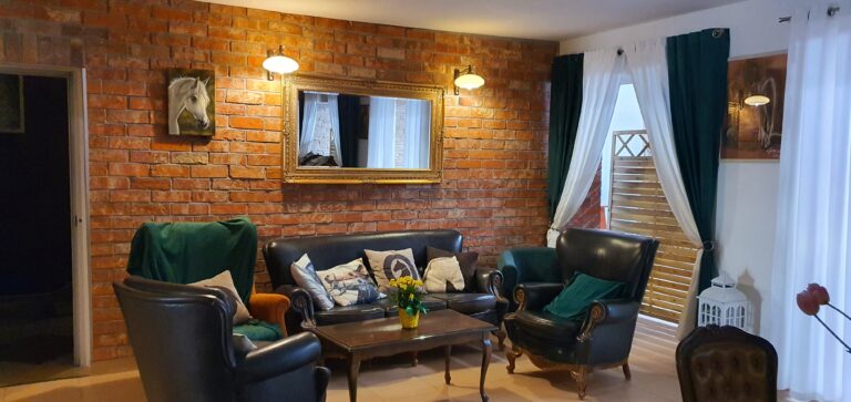 piękny ośrodek jeździecki pod Warszawą