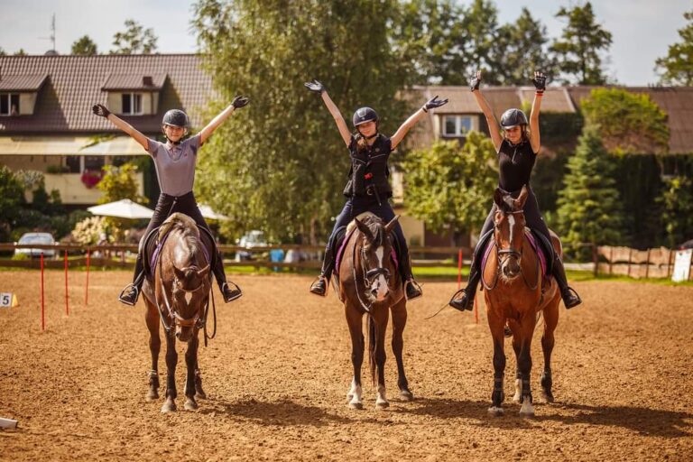 Kochamy jazdę konną w KJ Huzar, Warszawa, Mazowswze